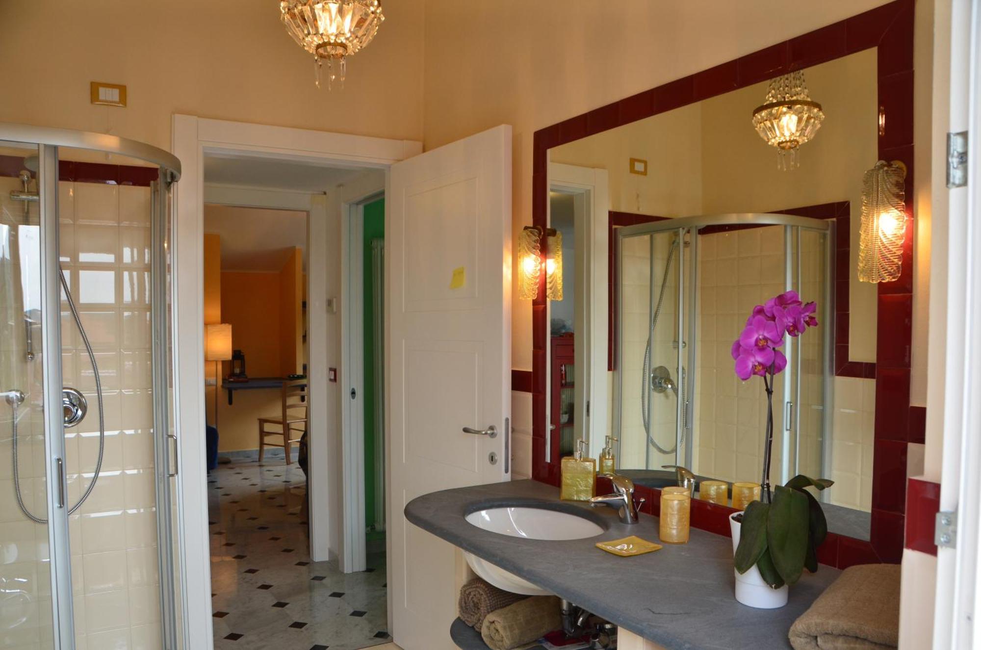 Villa Delle Rose Кьявари Экстерьер фото